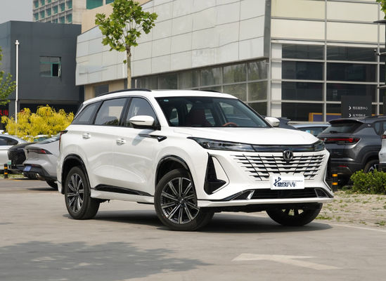 Exportation compétitive de luxe Chang An EV Changan CS 75 Plus Chine voiture à essence à 1,5 T bon marché