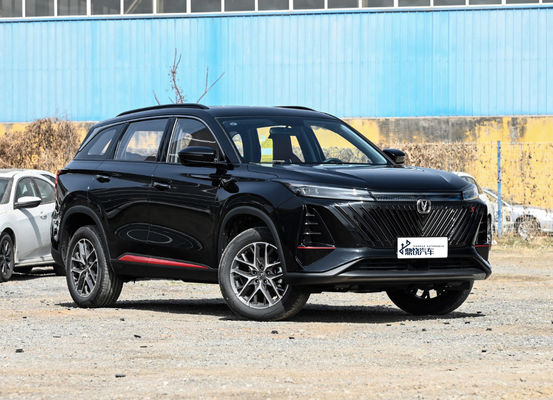 En stock compétitif Export Luxe Chang Un EV Changan CS 75 Plus Carburant à essence nouvelle voiture