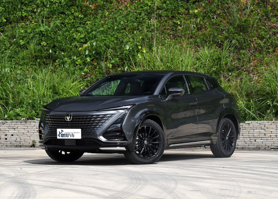 Chine Exporter à grande vitesse pas cher Chang Un EV Changan UNI-T Sport Smart Suv voiture à essence
