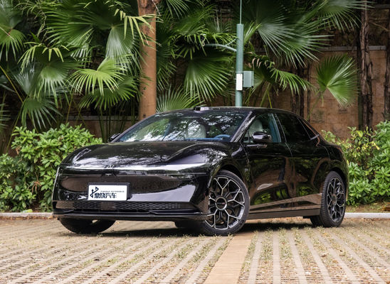 Confortable Zeekr 007 Véhicule électrique 310Kw 870Km 422Ps 440Nm 5 portes berline voiture neuve