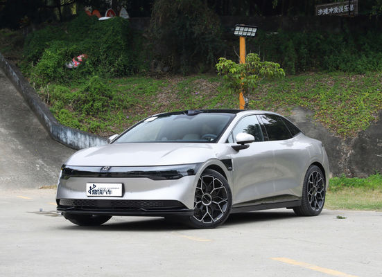 Chine Réduction pour adultes Fabricant personnel Zeekr 007 310Kw 870Km 422Ps 440Nm 5 portes 5 places voiture de berline