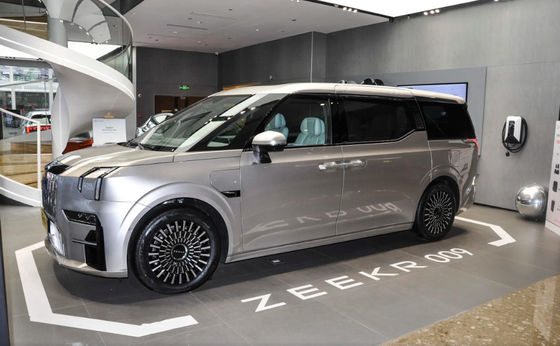 Chine Réduction pour adultes Fabricant personnel Zeekr Voiture électrique Zeekr 009 5 portes 6 places MPV Voiture
