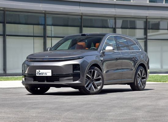 Nouveau véhicule électrique à énergie automatique Li Xiang L6 voiture essence essence carburant hybride EV voiture