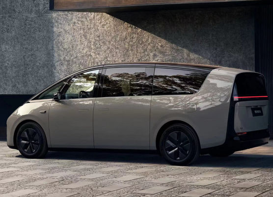 Acheter en stock Lixiang Mega Véhicule électrique 5 places MPV Auto Pure nouvelle énergie EV voiture